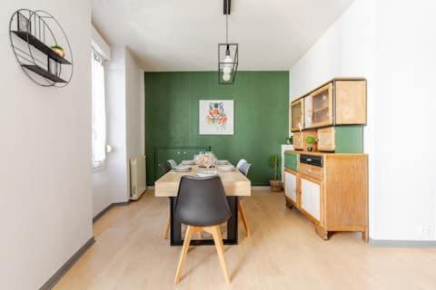 Maison De Ville Avec Garage Et Terrasse Лурд Екстериор снимка